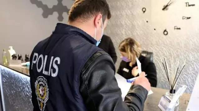 Son dakika! İçişleri Bakanlığı'ndan günübirlik evlere baskın: 478 kişi gözaltında Son dakika! İçişleri Bakanlığı'ndan günübirlik evlere baskın: 478 kişi gözaltında