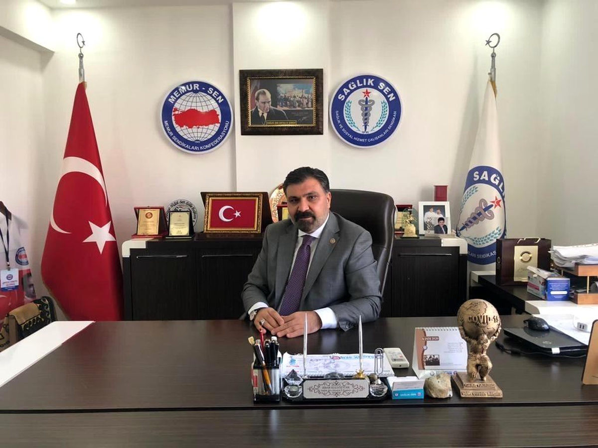 Kuluöztürk: " Sağlıkçılarımızın maaşlarına bin TL seyyanen zam istiyoruz"