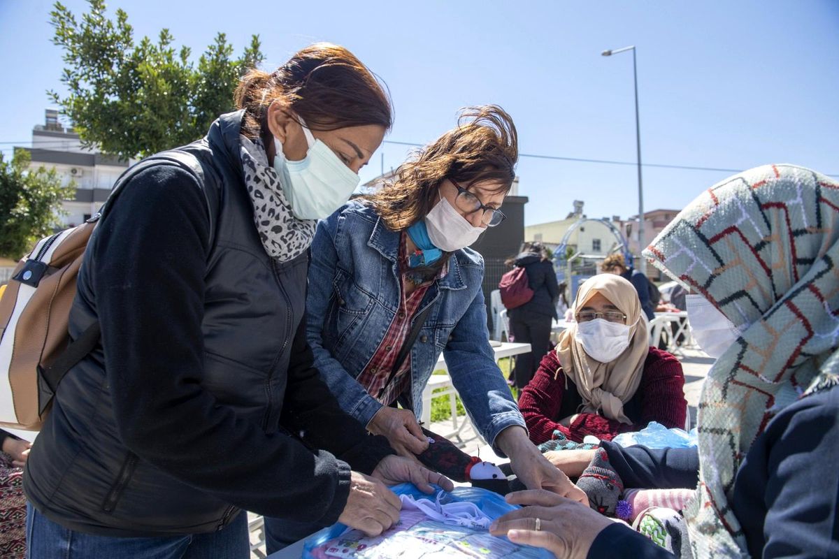 Mersin\'de \'Evimiz Atölye\' projesi kadınlara güç verdi