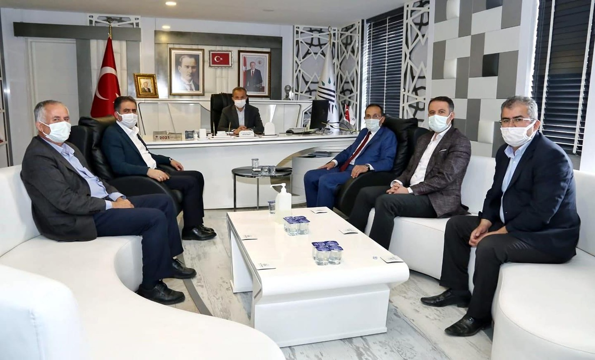 Milletvekili Fırat, Kılınç ile bir araya geldi