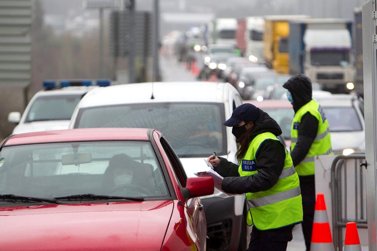 Portekiz, İspanya sınırındaki kısıtlamaları 15 Nisan\'a kadar uzattı