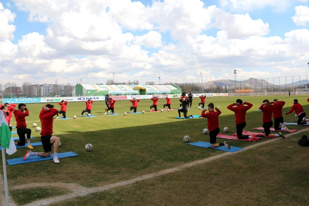 Sivas Belediyespor\'da Kırşehir maçı hazırlıkları sürüyor