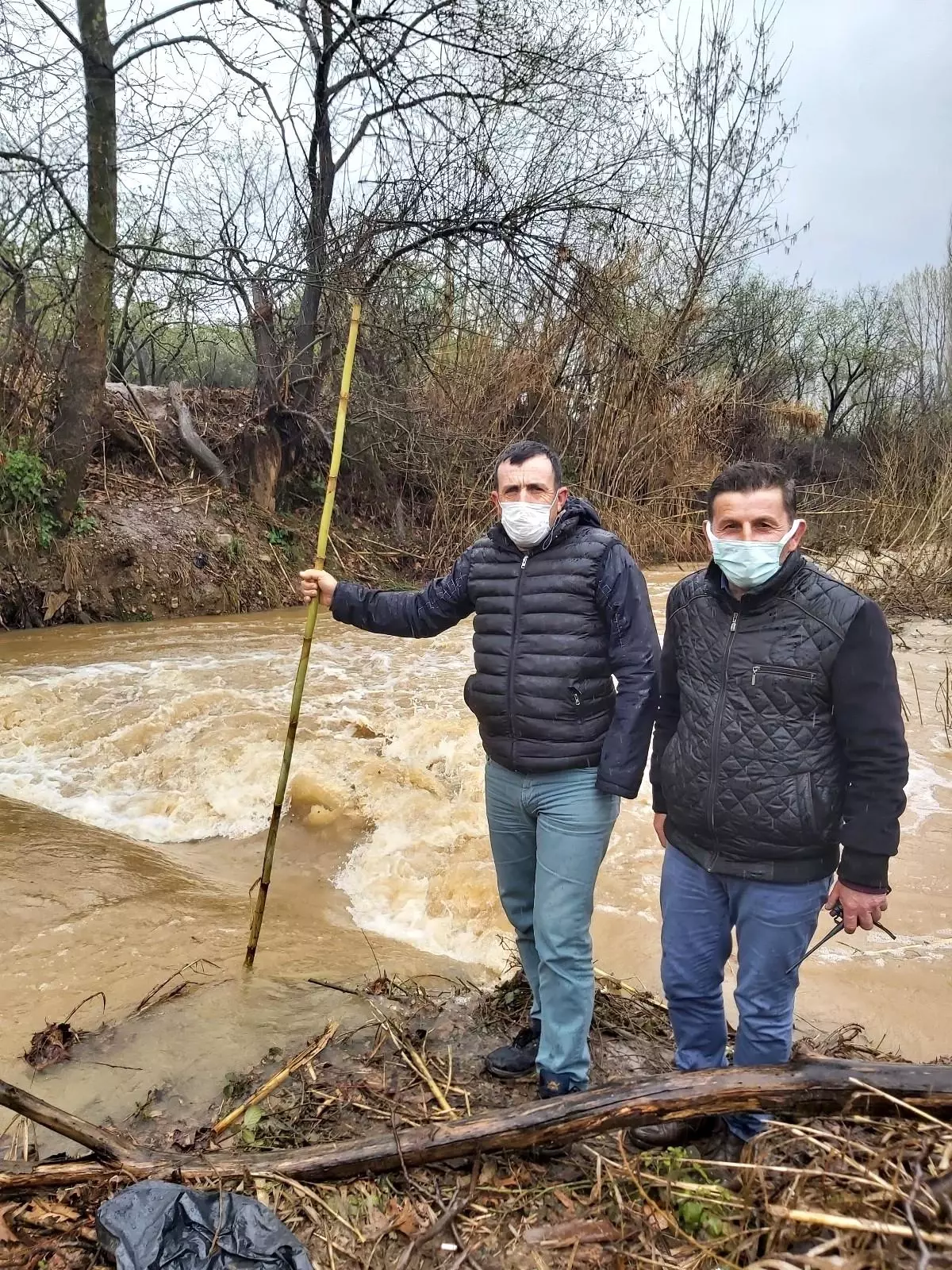 3 yıldır akmayan dere taştı