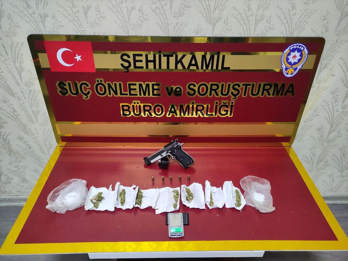 52 ayrı suç kaydı bulunan zanlı yakalandı