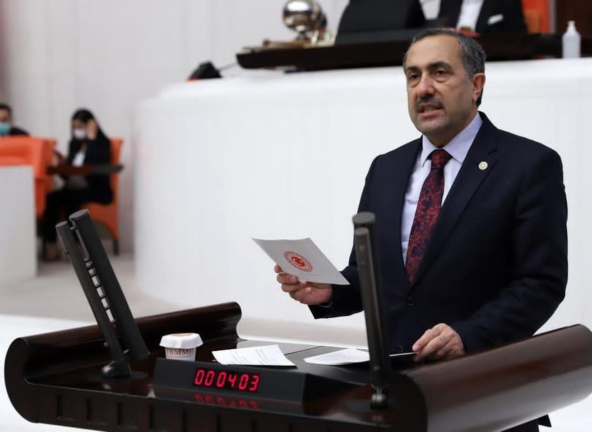 Son dakika politika: AK Parti\'li Arvas: "Darbe heveslilerin tek derdi Recep Tayyip Erdoğan\'dır"