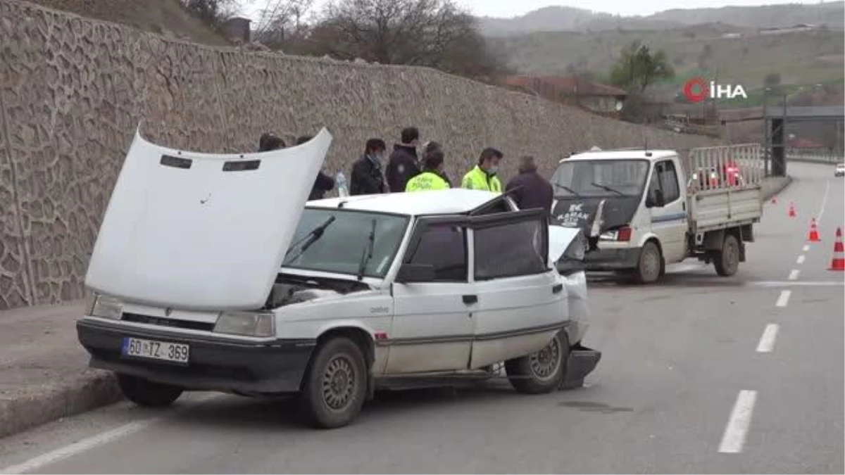 Amasya\'da trafik kazası: 2 yaralı