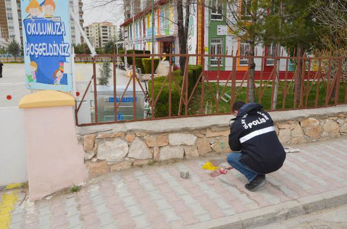 Son dakika: Çocuklarını görmek için geldiği okulda kayınpederini öldürdü