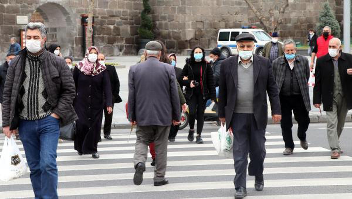 \'Çok yüksek riskli\' Kayseri\'de kısıtlama sonrası yoğunluk