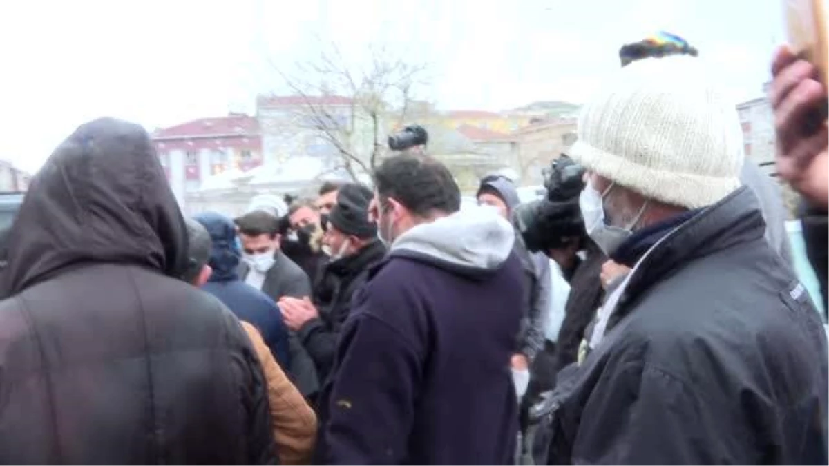 Son dakika haberi | KİPTAŞ\'ın Eyüpsultan\'daki kentsel dönüşüm projesi İBB önünde protesto edildi