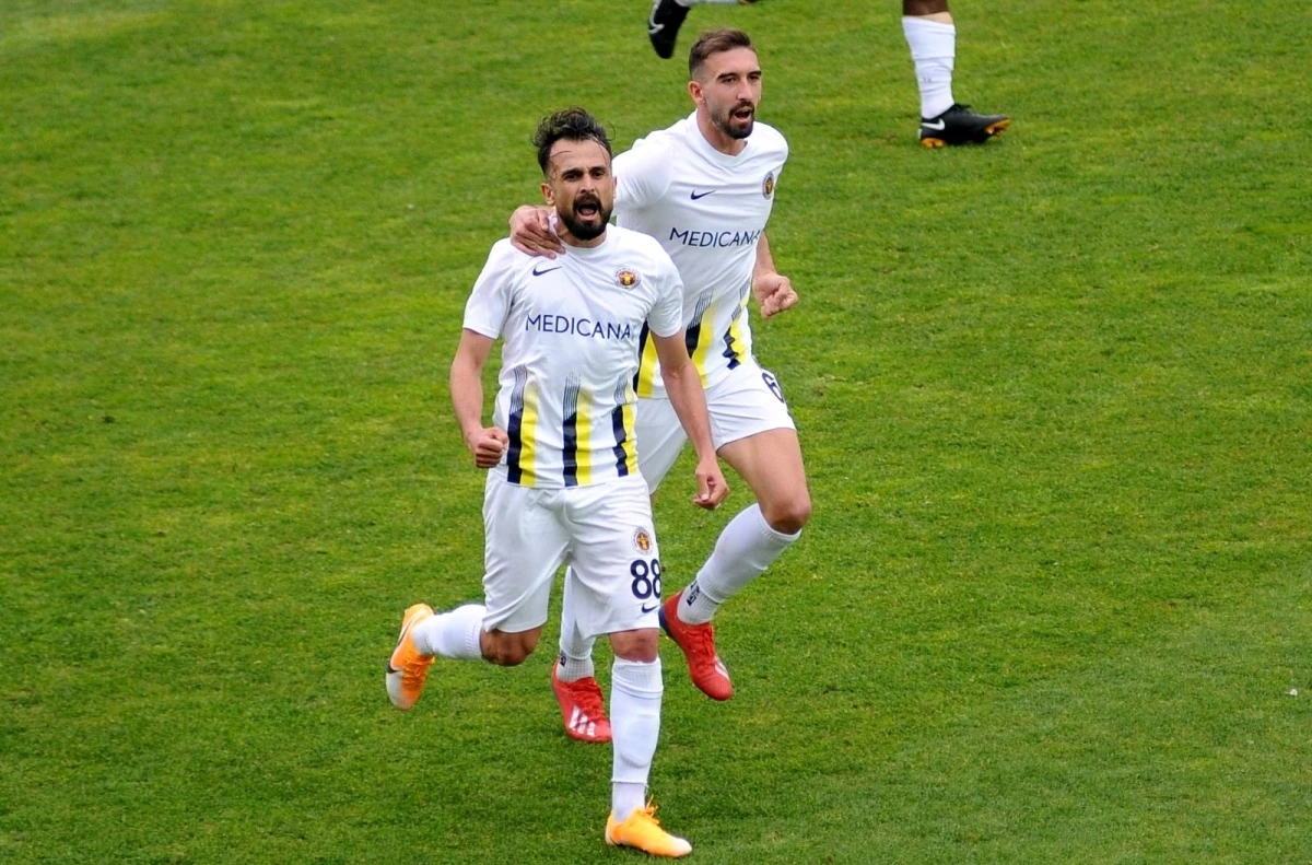 Menemenspor umut verdi