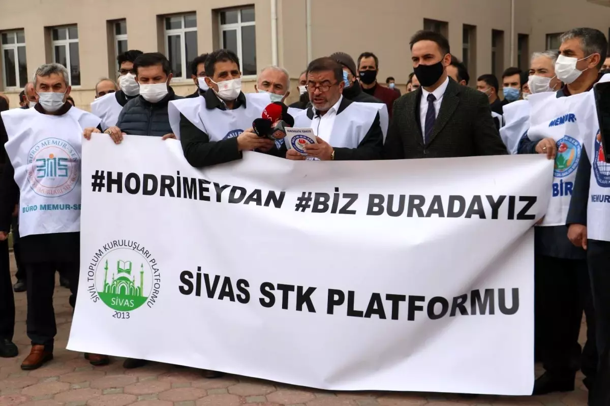 Sivas\'ta 103 amiral hakkında suç duyurusunda bulunuldu