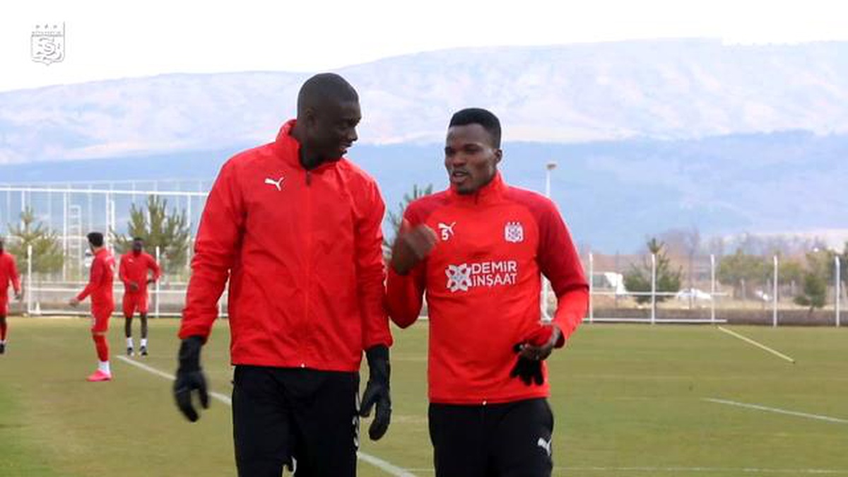 Sivasspor, Antalyaspor Maçı Hazırlıklarına Ara Vermeden Başladı