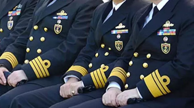 Soruşturma kapsamında gözaltına alınan amirallere bu 3 kritik soru yöneltilecek Soruşturma kapsamında gözaltına alınan amirallere bu 3 kritik soru yöneltilecek