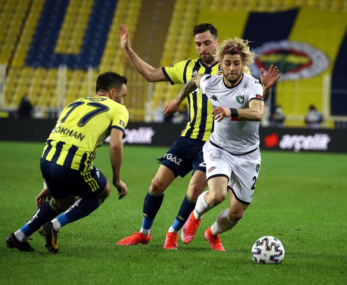 Fenerbahçe sahasında karşılaştığı Denizlispor\'u 1-0 mağlup etti