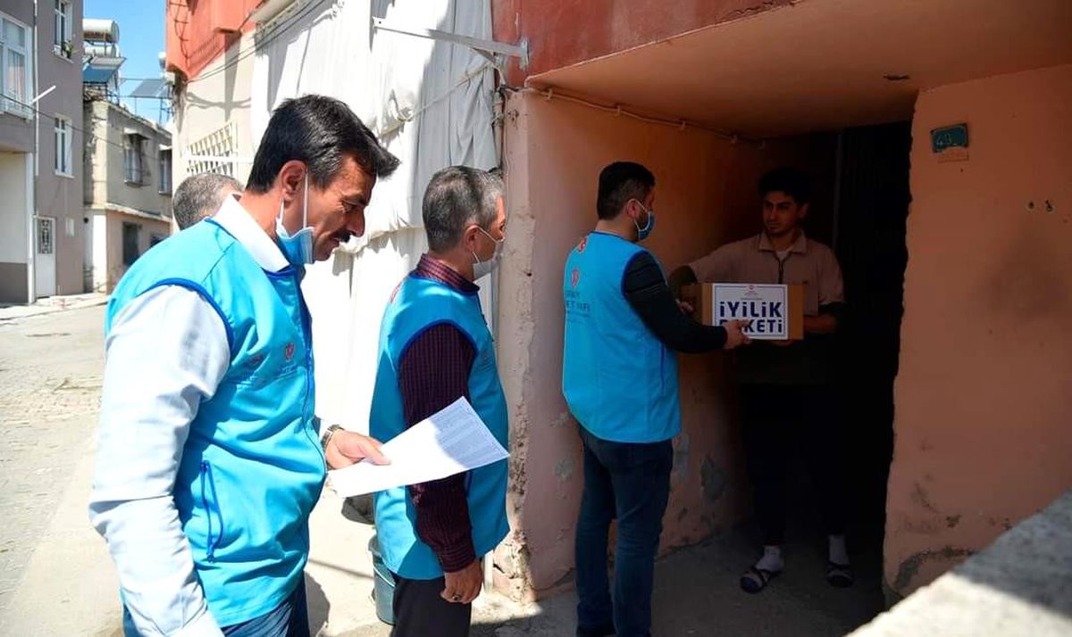 Tarsus Müftülüğünden ihtiyaç sahiplerine yardım