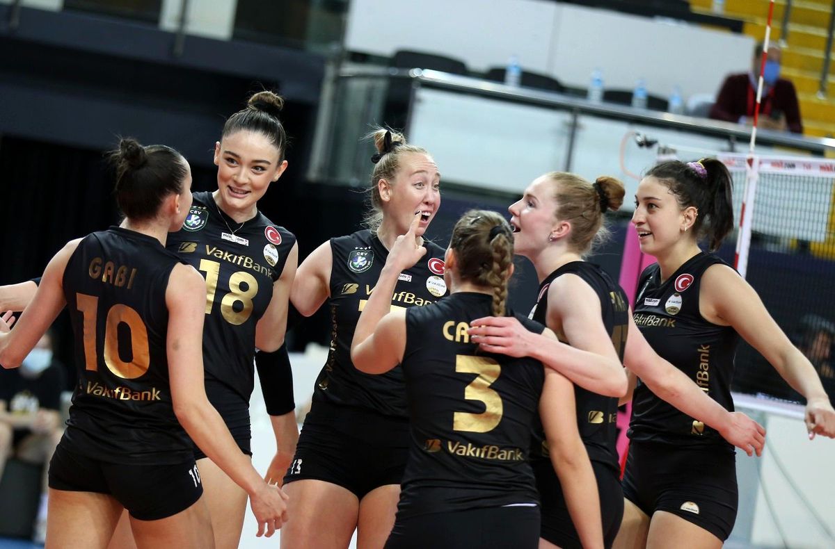 VakıfBank, Sultanlar Ligi\'nde finalde