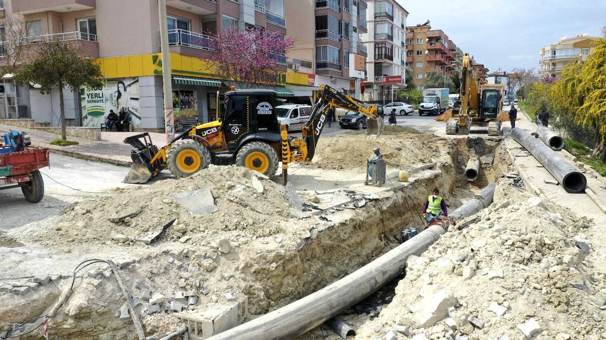ASKİ Kuşadası\'nda yatırımlarını sürdürüyor