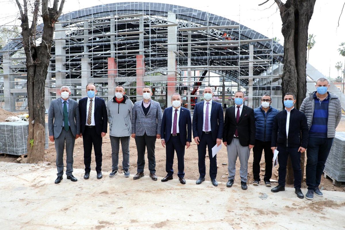 Başkan Böcek Karaalioğlu Kent Yaşam Parkı Projesi\'ni inceledi