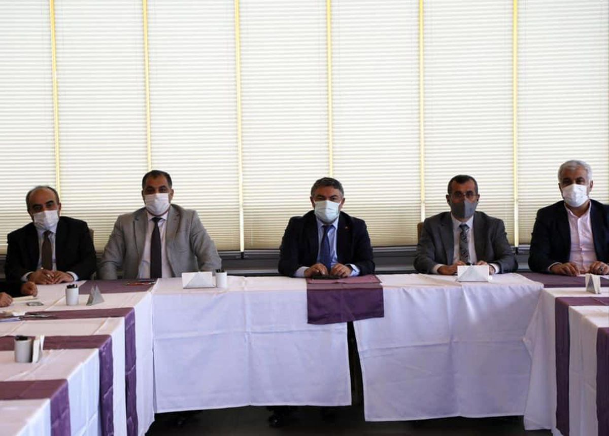 Başkan Şayir muhtarlarla bir araya geldi