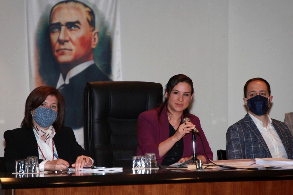 Başkan Sengel, pandemi nedeniyle zor durumda olan esnafa dikkat çekti