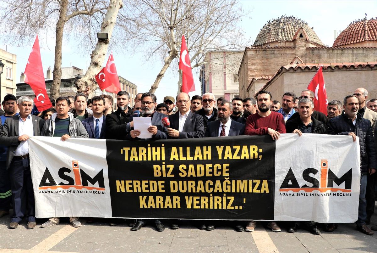 Emekli amirallere bildiri tepkisi