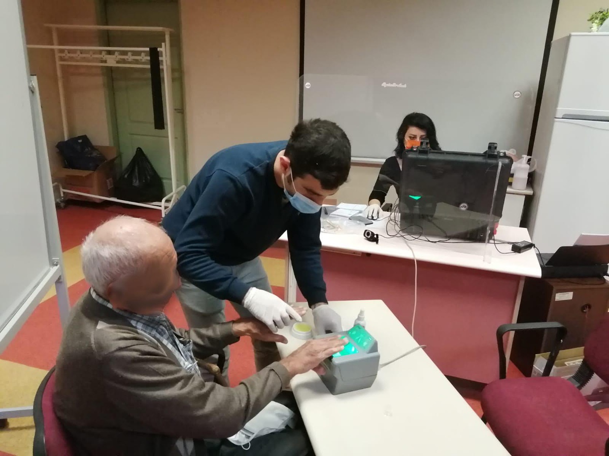 Eskimeyen yüreklere yeni kimlikler adrese teslim