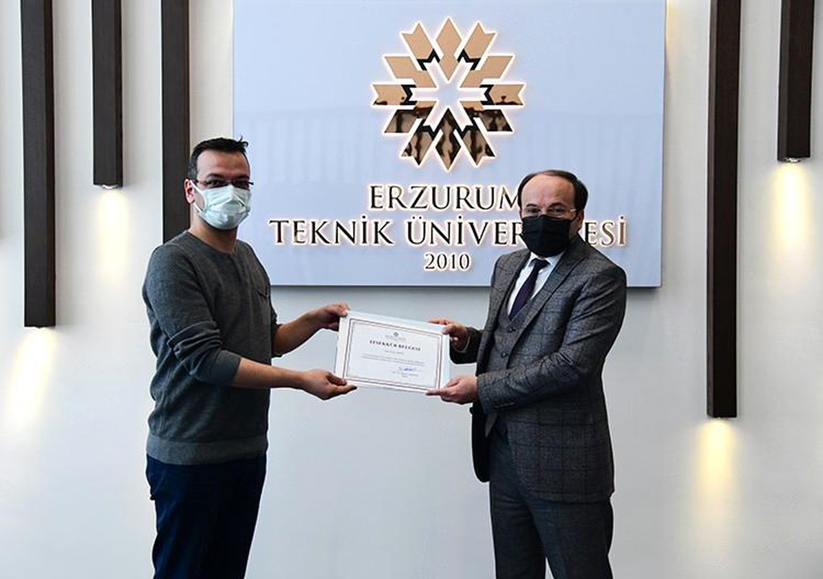 ETÜ\'de 5 yılını dolduran personellere teşekkür belgesi verildi