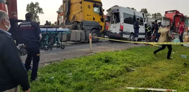 Hatay'da zincirleme kaza: 7 yaralı Hatay'da zincirleme kaza: 7 yaralı