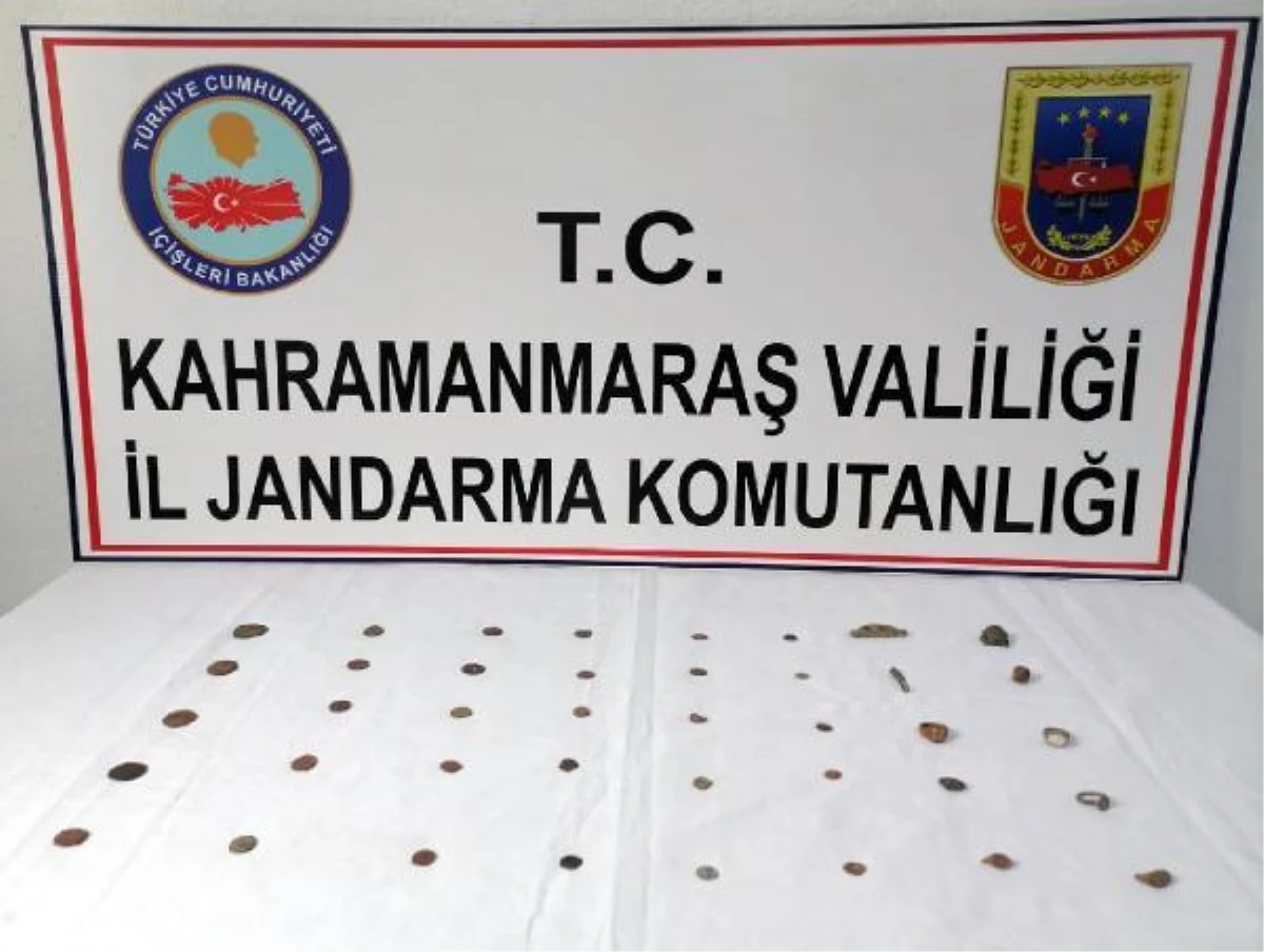 Kahramanmaraş\'ta, 30 sikke ile tarihi 10 obje ele geçirildi