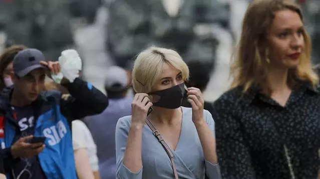 Koronavirüs belirtilerine yenileri eklendi! Artık nezle ve burun tıkanıklığına da dikkat etmelisiniz Koronavirüs belirtilerine yenileri eklendi! Artık nezle ve burun tıkanıklığına da dikkat etmelisiniz