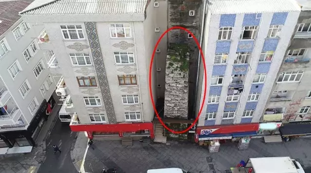 Peynirci ile tatlıcı arasına sıkışan tarihi su terazisi yeniden açılacak Peynirci ile tatlıcı arasına sıkışan tarihi su terazisi yeniden açılacak