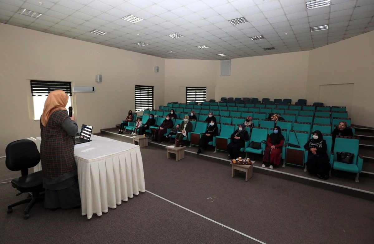 Van Büyükşehir Belediyesinden \'Otizm\' konulu seminer