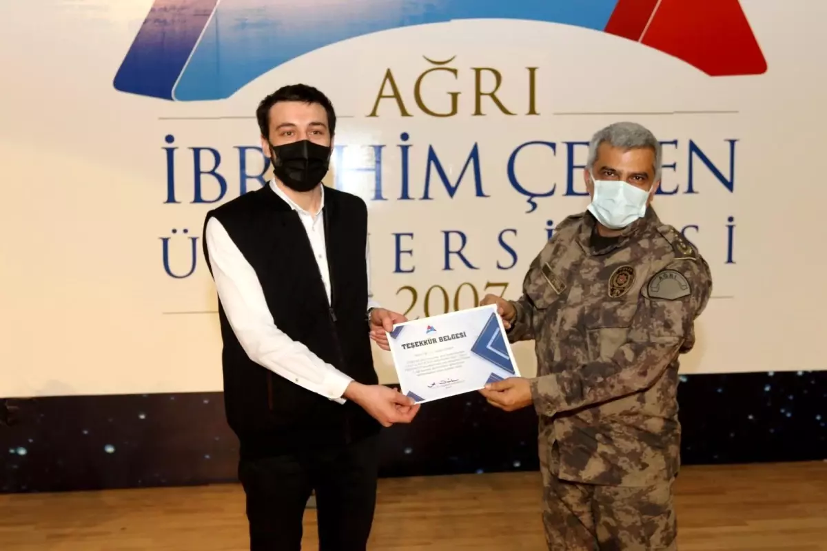 AİÇÜ\'de Akademik Teşvik ve Cübbe Giyme Töreni Yapıldı