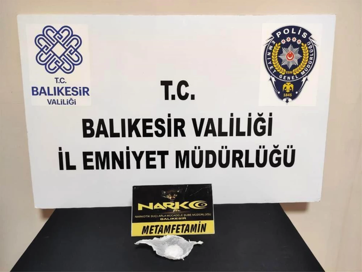 Son dakika haberleri: Balıkesir\'de huzur operasyonlarında 129 aranan şahıs yakalandı