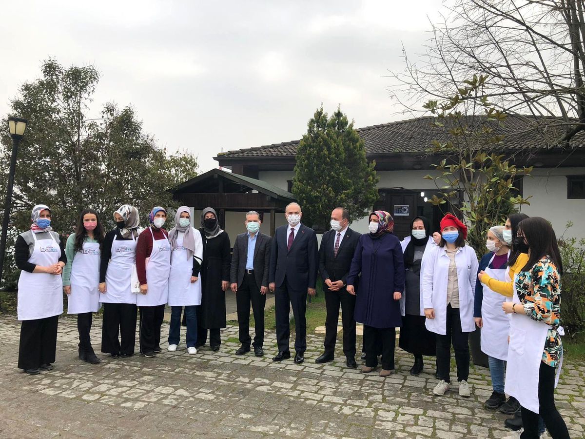 Başkan Özlü BELMEK\'i ziyaret etti