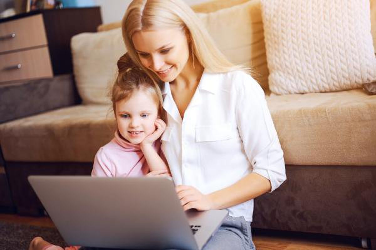 Ebeveyn ve çocuk gelişim platformundan, online uzman desteği