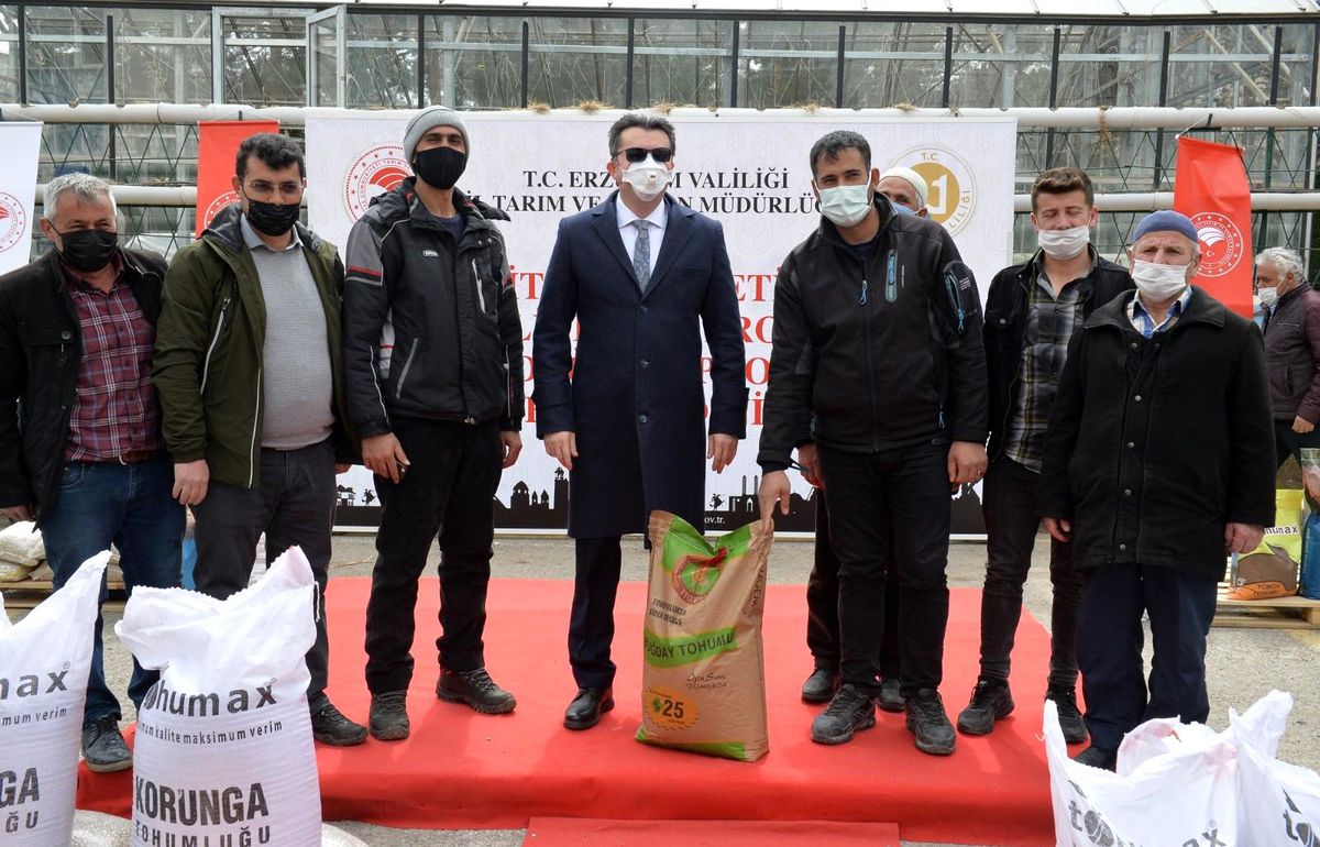 Erzurum\'da çiftçilere yem bitkisi tohumu dağıtıldı