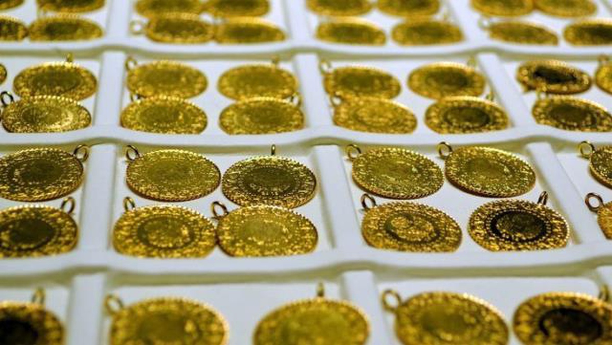Güne yükselişle başlayan gram altın 458 liradan işlem görüyor