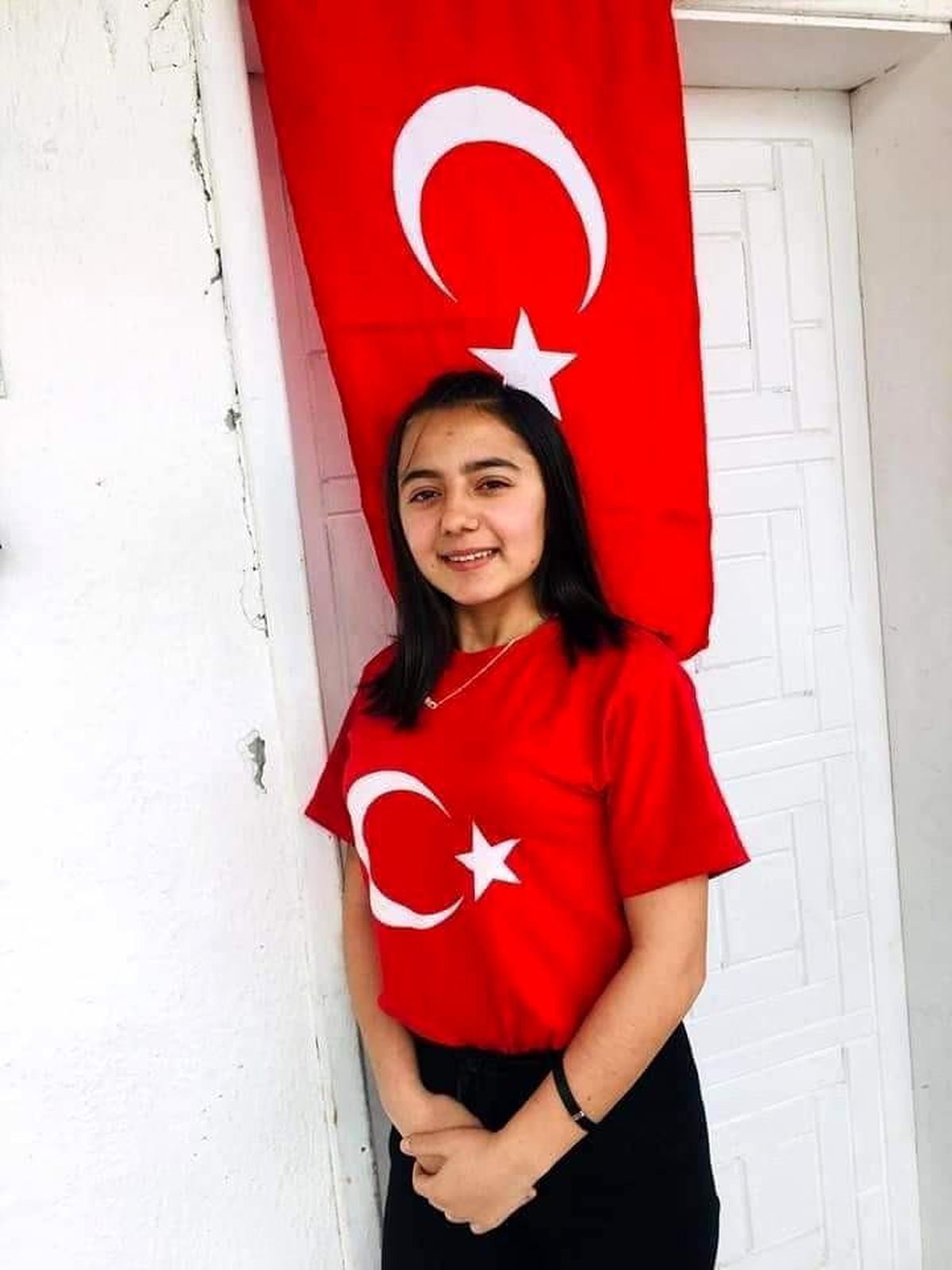 Son Dakika | Kayıp kız, polis tarafından bulunup ailesine teslim edildi