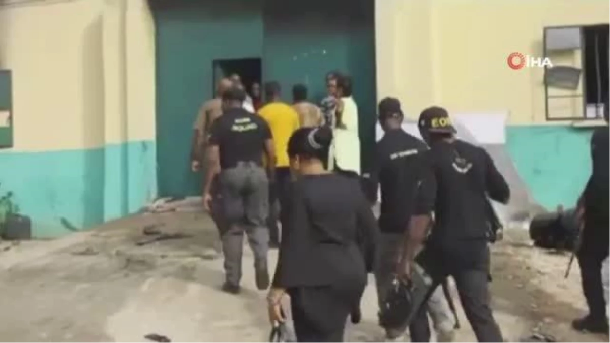 Nijerya\'da cezaevi saldırısında firar eden mahkumlar aranıyor