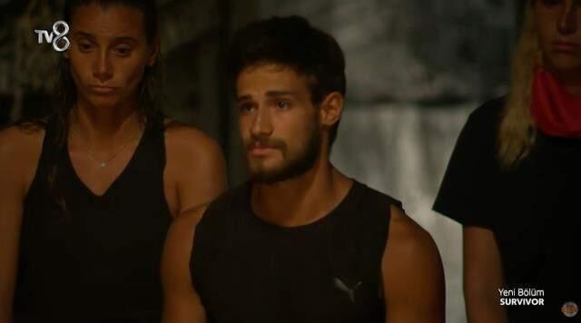 Survivor'da yarışmacılar yiyecek sakladı! Acun Ilıcalı, 5 yarışmacının cezasını kesti