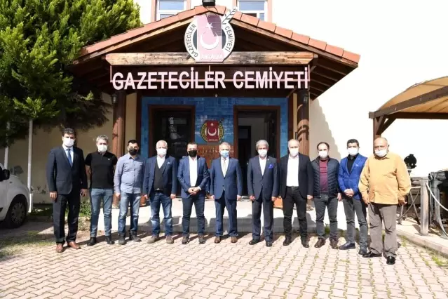 Vali Yazıcı: Gazeteciler Antalya'nın tanıtılmasında büyük rol oynuyor 