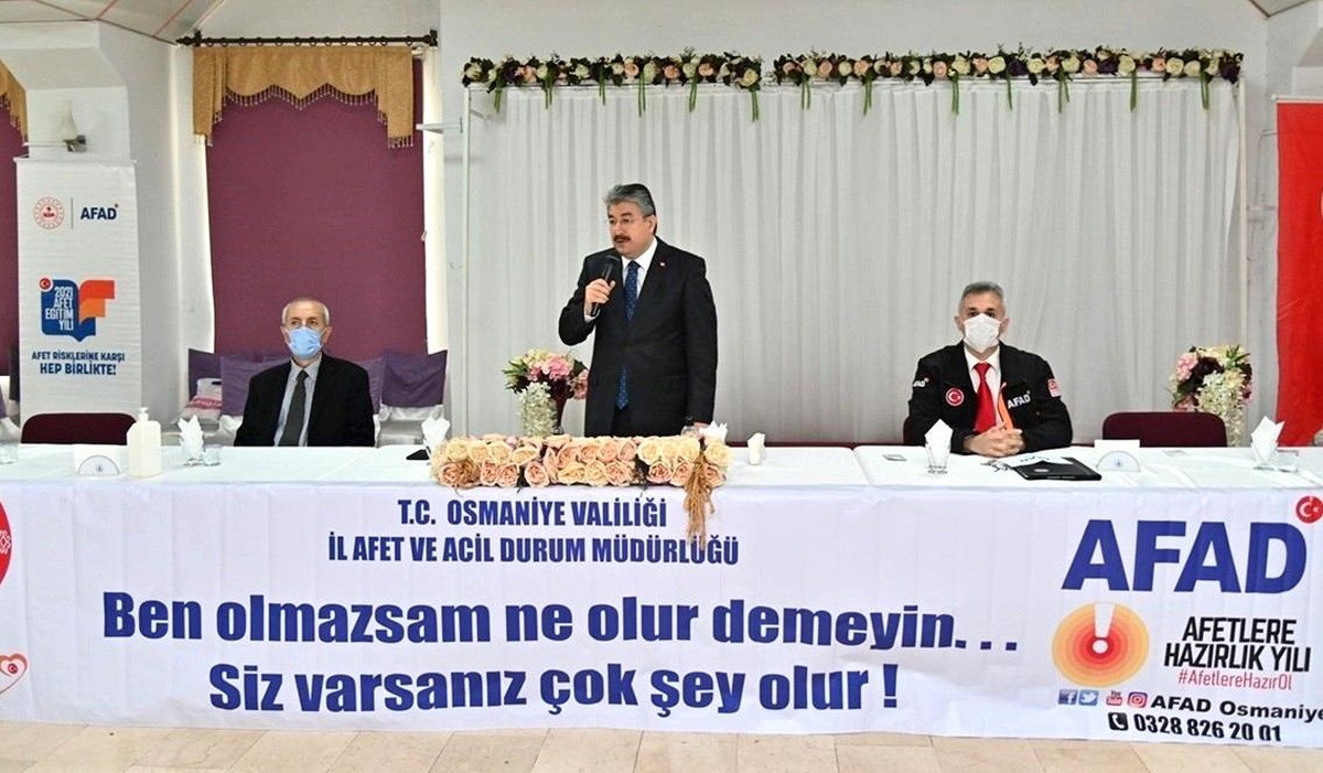 Vali Yılmaz: "Korona virüs salgını bir tür afet"