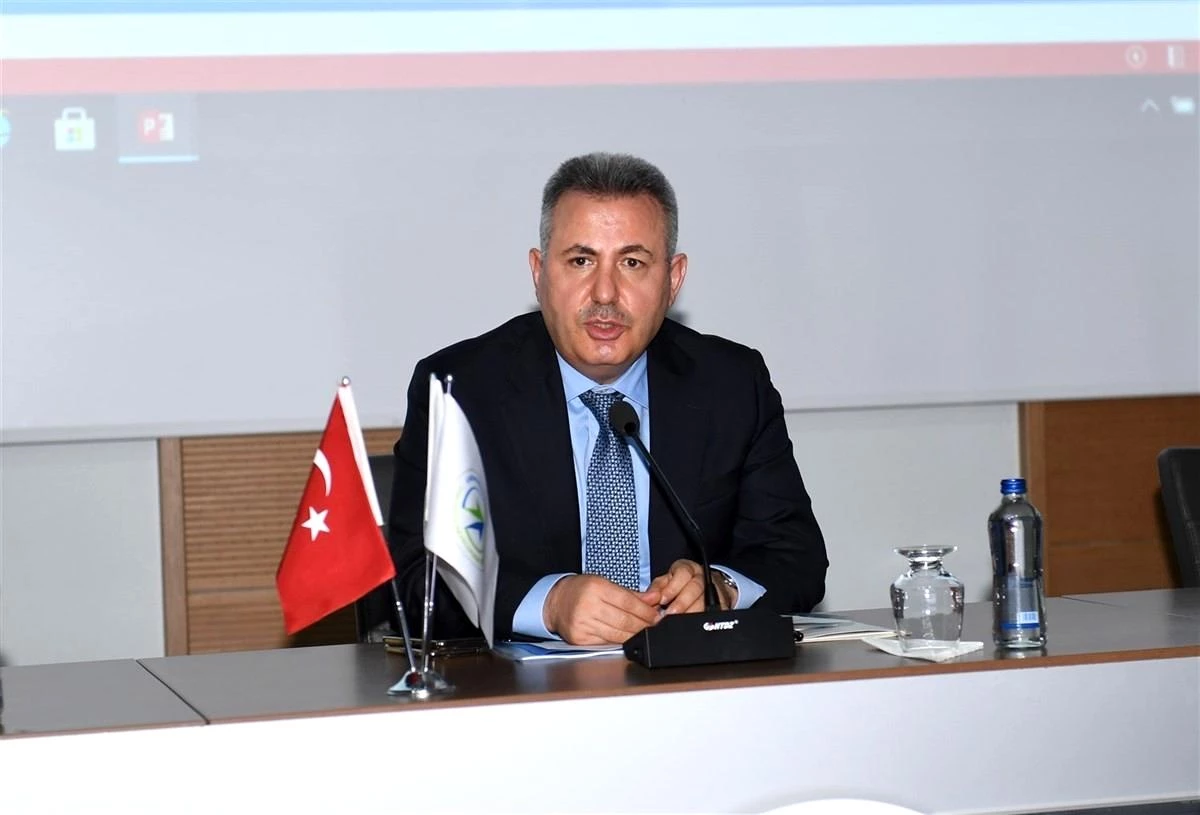 Adana\'da 216 proje devam ediyor