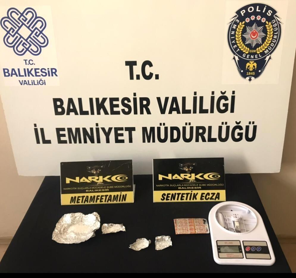 Son dakika haberi: Balıkesir\'de polisten 31 şahsa huzur operasyonu