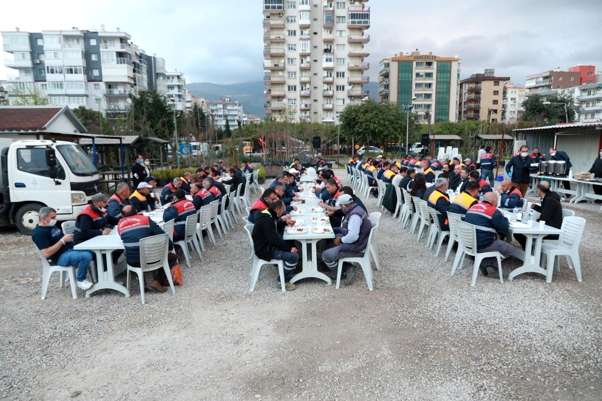 Başkan Sandal: "Tasarruf yapmaya devam edeceğiz"