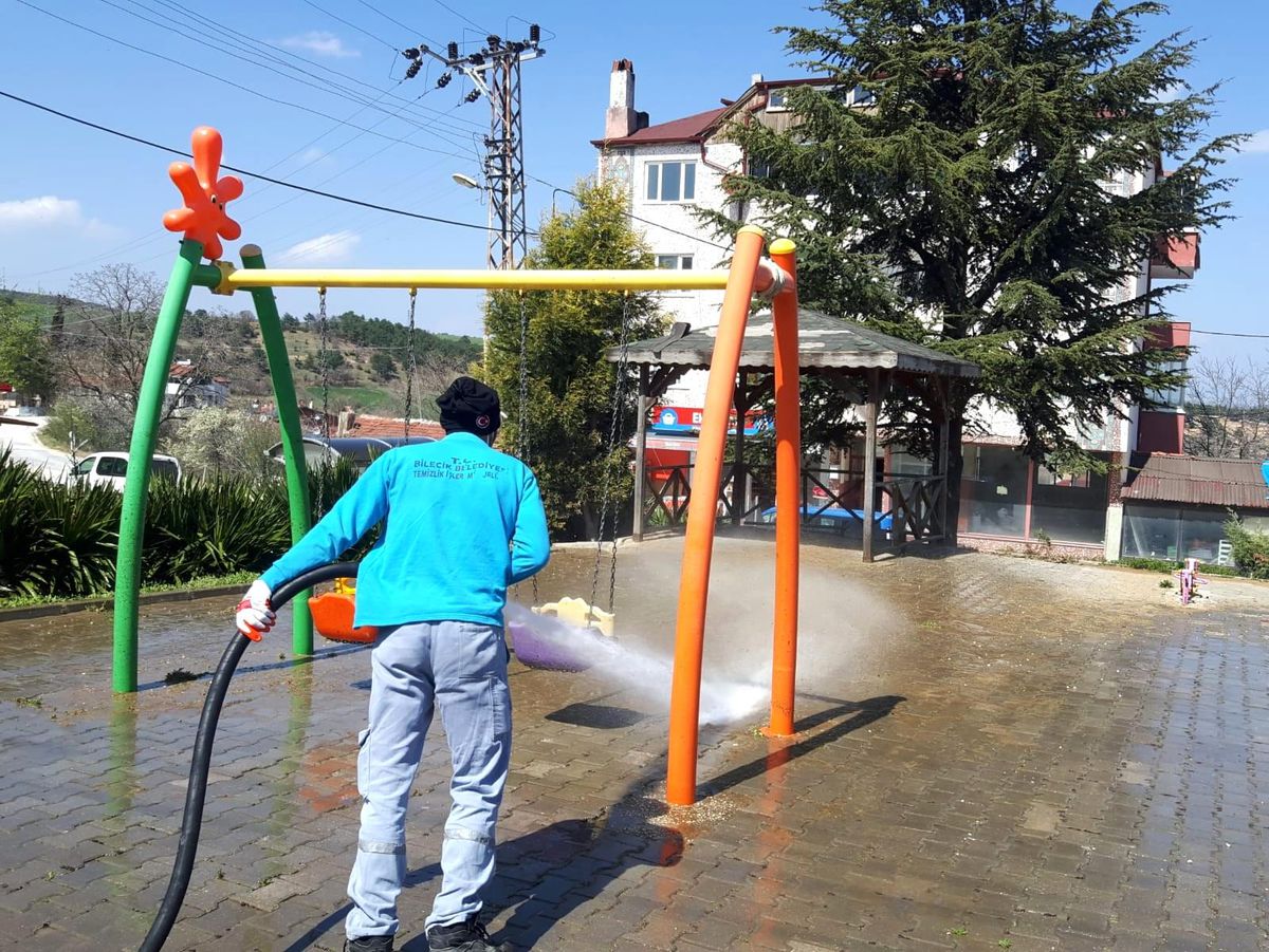 Bilecik Belediyesi\'nden hummalı temizlik çalışması