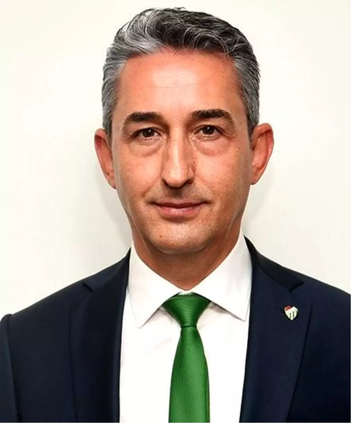 Bursaspor Yönetim Kurulu Üyesi İsmail Akıer istifa etti