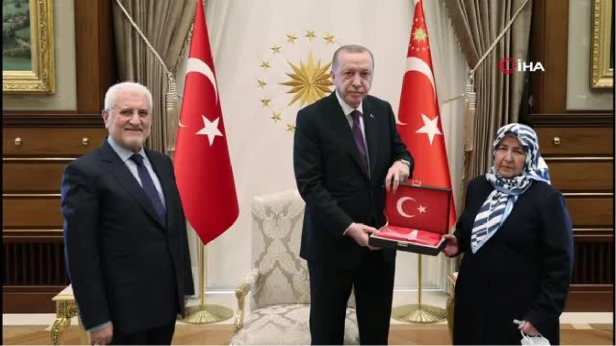 Son dakika haberi! Cumhurbaşkanı Erdoğan, şehit Cumhuriyet Savcısı Mehmet Selim Kiraz\'ın anne ve babasını kabul etti