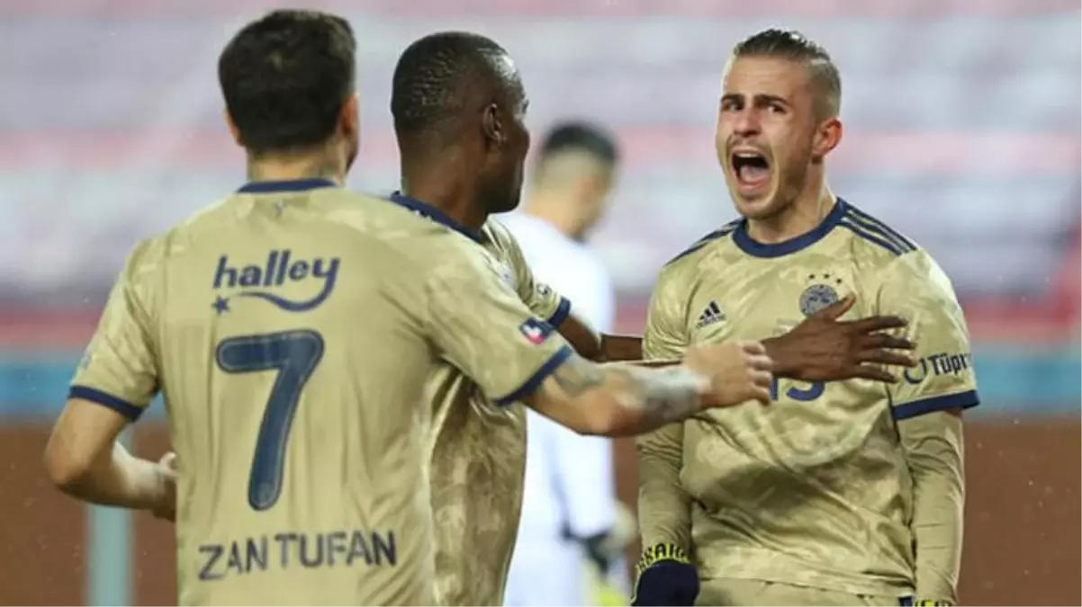 Emre Belözoğlu, Yeni Malatyaspor karşısında Pelkas'a ilk 11'de şans vermedi